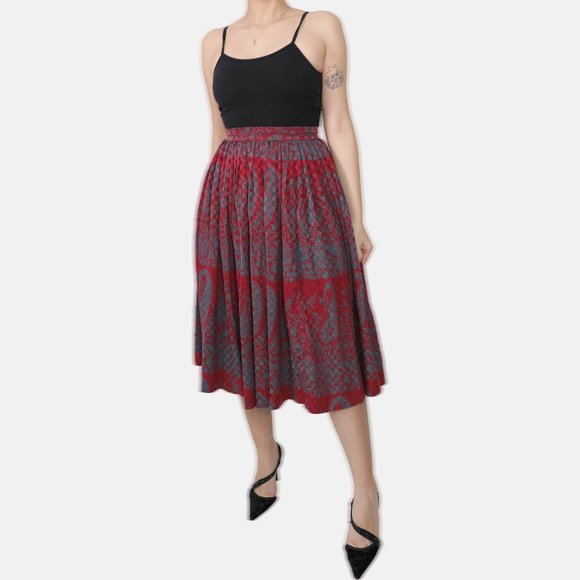 RED UNIQUE CHECKERED PLEATED SKIRT - Chopova Lowena inspired style - Picture 2 of 3